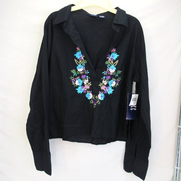 DCC Tops - DCC Women's Black Long Sleeve V-Neck Blouse with Embroidered Neckline Size L